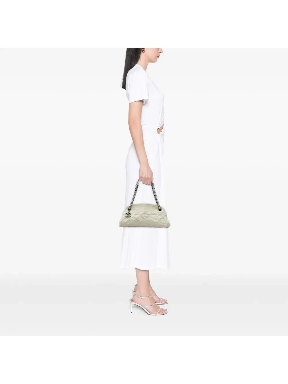 Chanel Medium Stitched Aged Calfskin #335112C14B